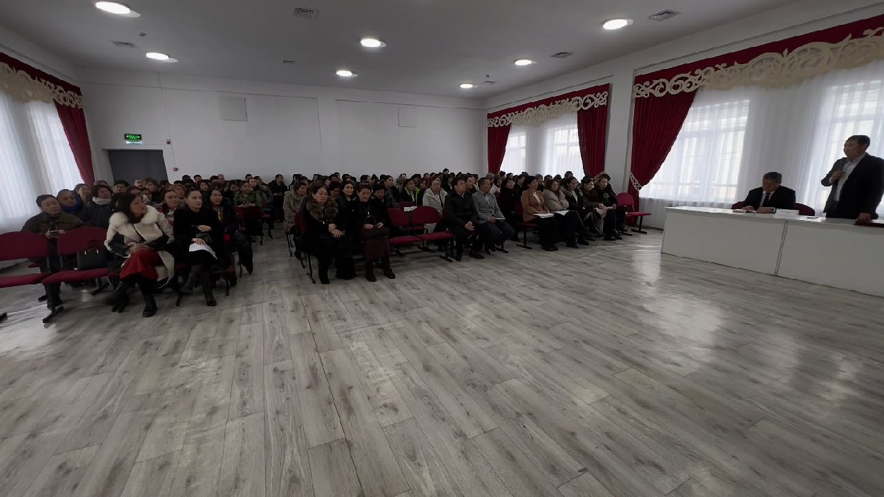 📌 Жамбыл облысы әкімдігі “Дін проблемаларын зерттеу орталығы” КММ-нің Жуалы ауданы бойынша инспекторы Абделиев Рамазан Маратбекұлы мектеп ұстаздарымен кездесу өткізді.
